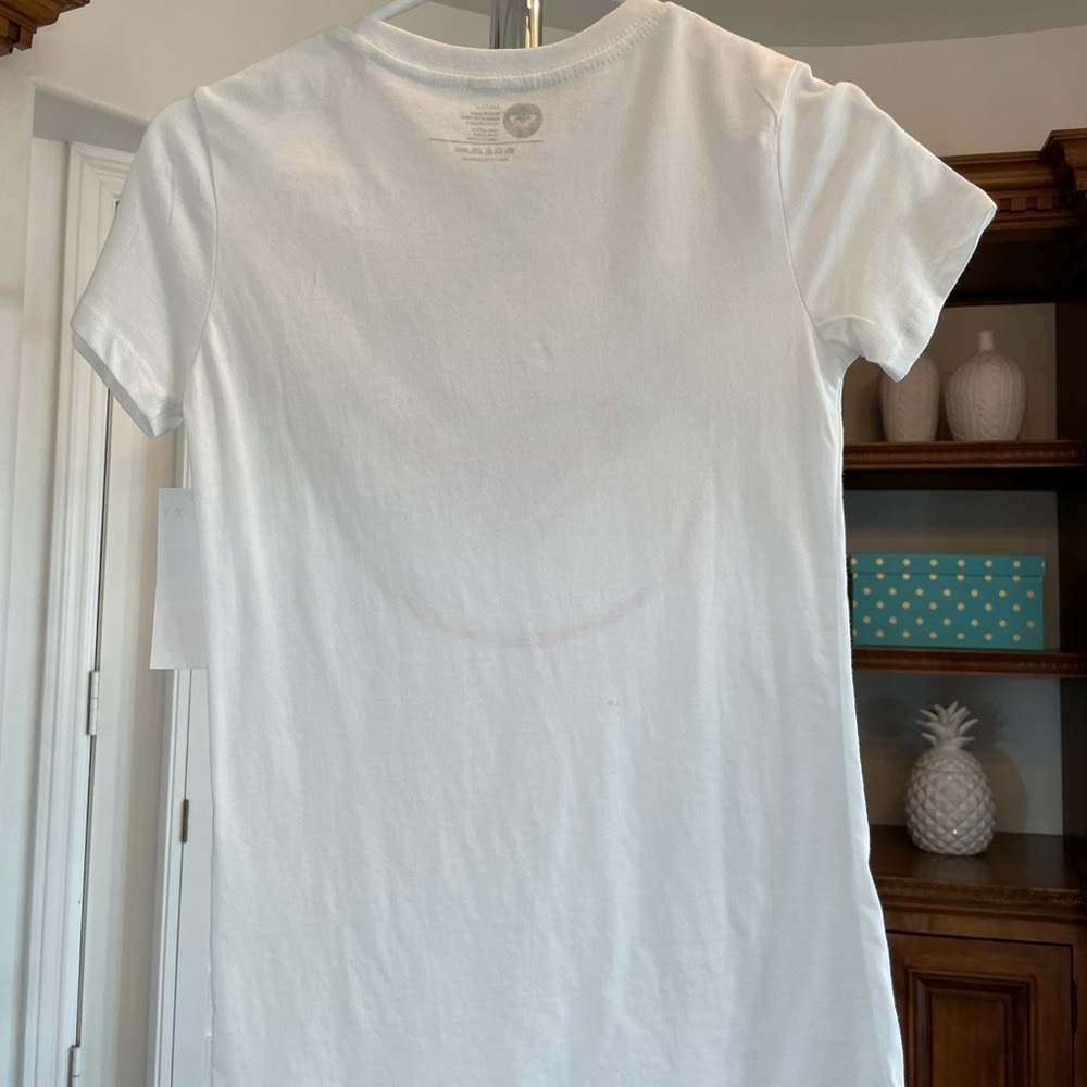 NWT Roxy T-shirt Small - Picture 3 of 3